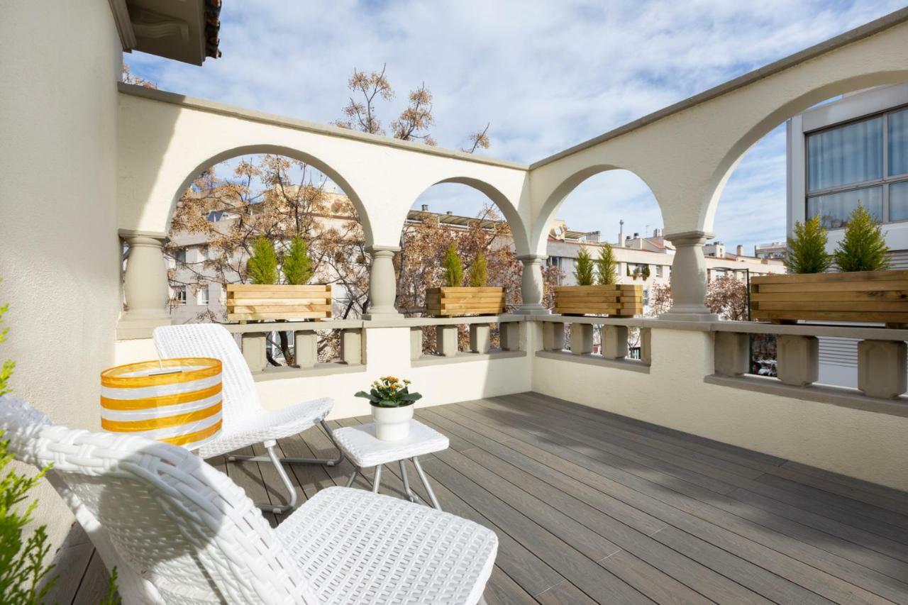 Hotel Urban Sabadell Esterno foto